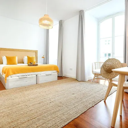 Apartment Waves Faro