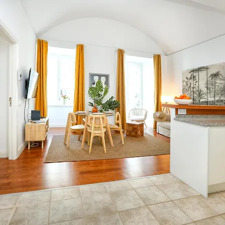 Apartment Waves Faro