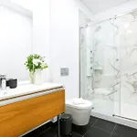 Waves Apartman